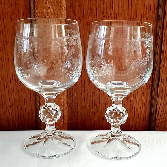 2) Cascade Etched Wine Goblet Fine Lead Crystal Import Assoc 6" Czechoslovakia - Picture 2 of 7